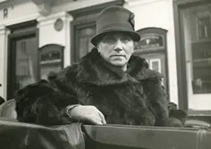 Harry Price Investigation Drucke: Austrian medium Maria Silbert