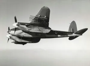 Historische Plakate Drucke: De Havilland DH 98 Moskito FB 6