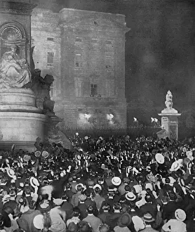 Warten auf die Kriegsdeklaration 1914