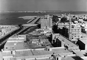 Drucke von Die Brücke, Mamama (Al Manamah), die Hauptstadt des Persischen Golfes Bahrein. Datum: 1960er Jahre Bahrain Drucke: Bahrein / Manaamä