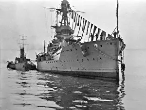 Vintage Naval Transport Drucke: Battleship decked out with flags