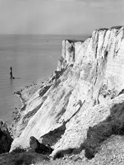 Chalk Cliffs UK Drucke: Beach Head Lighthouse