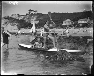 Rocky Shoreline Views Drucke: Biarritz Canoers