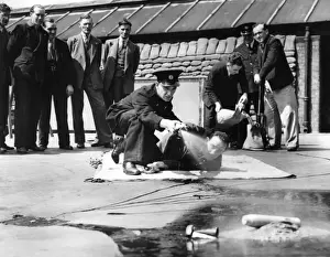 LFB Service History Drucke: Blitz in London -- training exercise, WW2