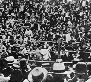 Drucke von Kampf im Boxenring von langer Dauer von 75 Runden zwischen John L Sullivan (1858-1918), dem Boston Strongboy genannt Mississippi Drucke: Kampf im Boxsport, der eine Rekordzeit von 75 Runden dauerte