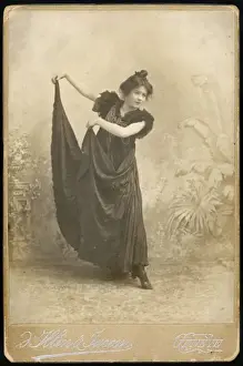 Christabel Pankhurst Drucke: C. Pankhurst as Dancer