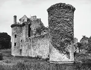 Drucke von Caerlaverock Schloss. Dumfrieschir und Schottland ein hervorragendes Beispiel der früh mittelalterlichen militärischen Architektur ist dreieckig geformt mit einem Doppelgraben Drum Turm usw Schloss Drucke: Caerlaverock Burg
