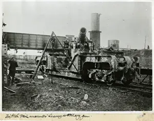 World War One Weapons Drucke: Camouflaged Ammo Train