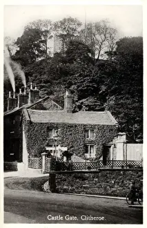 Old English Architecture Images Drucke: Castle Gate, Clitheroe, Lancashire