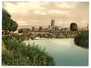 Gloucester Cathedral Drucke: Cathedral from river, Gloucester, England