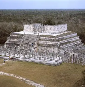 Chichen Itza Temple Drucke: Chichen Itza / Mexico