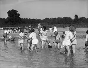 Vintage Swimming Pools Drucke: Childrens Paddling Pool