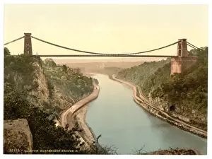 Brücke der Clifton-Schlingerung aus den Klippen von Bristol in England
