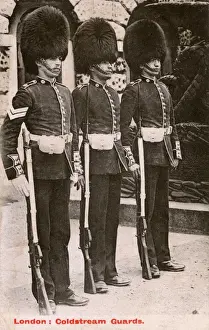 Drei Soldaten der Coldstream-Garde in London