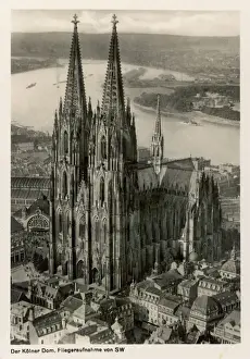 Drucke von Ein feiner erhöhter Blick auf die beeindruckende Kölner Domkirche, der im Vorfeld des Zweiten Weltkriegs gemacht wurde Deutschland Drucke: Kölner Dom