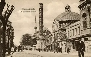 Drucke von Die Säule Konstantins (oder verbrannter Turm ) ist ein monumentales Pfeister, der auf Befehl des römischen Kaisers Constantinus dem Großen im Jahr 330 n. Chr Istanbul Drucke: Der Säule Konstantins oder die verbrannte Säule in Istanbul