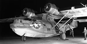Konsolidierter PBY-5A (Vorwärtsansicht, Bodenposition) bereit