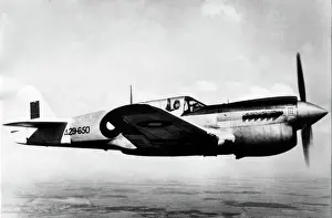 World War 2 Fighter Planes Drucke: Curtiss P-40N Kittyhawk IV -these progressively replace