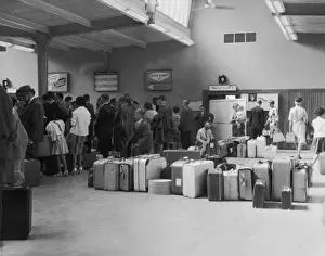 London Heathrow Airport Scenes Drucke: Customs at Heathrow