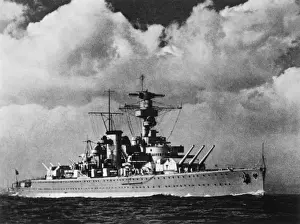 World War Two Ships Drucke: DEUTSCHLAND