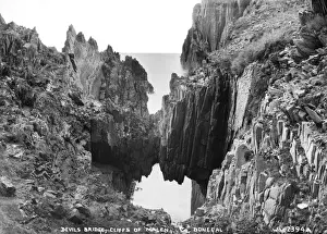 Early 20th Century Irish Photography Drucke: Devils Bridge, Cliffs of Malen, Co. Donegal