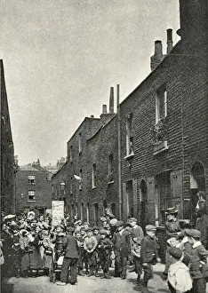 Deutschshir Street, Lissongrave Platz, Londn