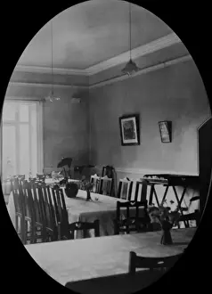 Physical Education History Drucke: Dining room