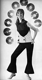Swinging Sixties Style Drucke: Disco trouser suit, 1965
