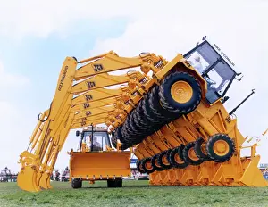 Industriell Drucke: Präsentation von JCB Extradig Bagger im Feld