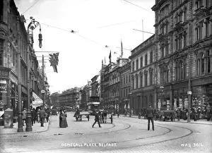Early 1900s Horse Drawn Vehicles Drucke: Donegall Place