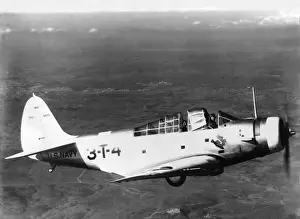 Drucke von Der Douglas TBD-1 Devastator ist ein Vorkriegsträgerflugzeug für Torpedobomben, dessen Typ fast ausgelöscht wurde während der Schlacht von Midway Schlacht Von Midway Drucke: Wilhelm Dänzer I-Destroyer (vor dem Krieg ein Trägerflugzeugträger)