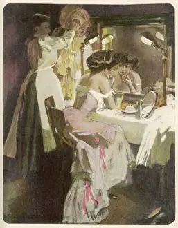 Vintage Beauty Standards Drucke: At Dressing Table