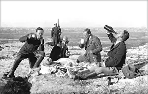 Trinken bei einem Picknick - möglicherweise im Iran