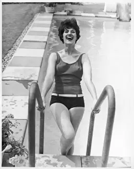 Vintage Swimsuits Drucke: Emerging from Pool 1960S