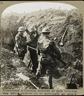 World War I Images Drucke: Examing German Prisoner