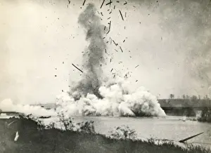Drucke von Sprengung am amerikanischen Front, wahrscheinlich in Frankreich während des Ersten Weltkriegs. Datum: um 1918 Waffen Und Artillerie Drucke: Sprengung am amerikanischen Front, WWI
