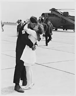 Falklands War Drucke: Falklands / Return