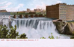 Drucke von Oberer Wasserfall des Genesee Rivers in Rochester im Bundesstaat New York/USA mit der William Houghton Schuhfabrik rechts und einem Zug über dem Brücke. Datum: um 1905 Rochester Drucke: Fallen der Geneser Fluss in Rochester im Bundesstaat New York, USA