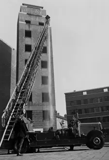 London Fire Brigade HQ Drucke: Fire engine and drill tower, LFB HQ, Lambeth