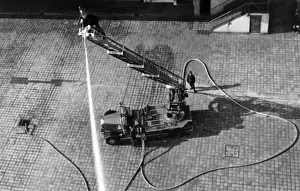 London Fire Brigade Training Drucke: Firefighter training, LFB HQ, Lambeth