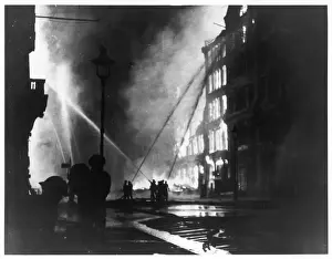 London Blitz Drucke: Firemen Hosing 1940