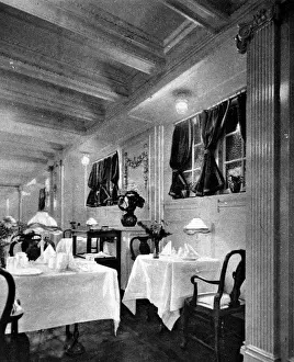 World War I Era Ships Drucke: The First-Class Dining Saloon on R. M. S. P. Almanzora, 1920
