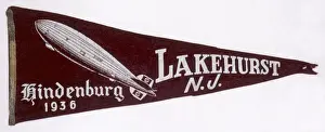 Fahne zum Gedenken an den Hindenburg