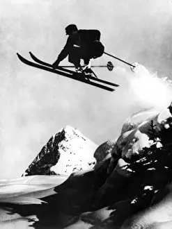 Vintage Skiing Images Drucke: Flying Skier