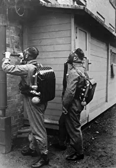World War Two Historical Images Drucke: Gas Attack Drill
