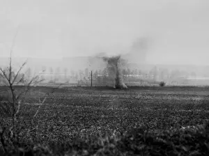 Deutscher Panzer explodiert am Westfront in Frankreich im Ersten Weltkrieg