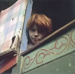 Racial Diversity Photography Drucke: Ginger-Haired Gypsy Boy
