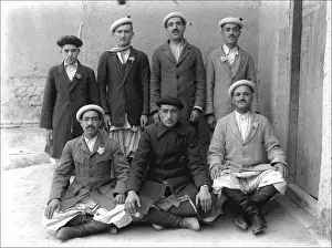 Ralph Ponsonby Watts Photographer Drucke: Group of Middle Eastern men