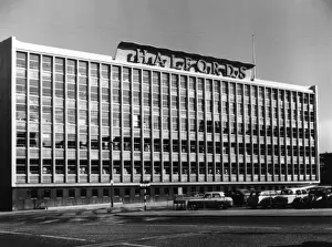 Post War Architecture England Drucke: Halfords, Birmingham