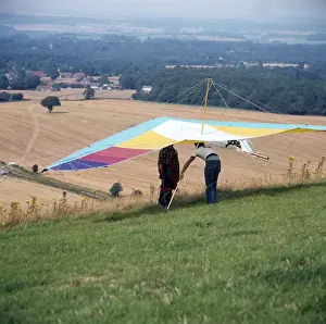 Segelflugzeug vor dem Start - Inkpen Beacon, Berkshire. Datum: um die 1980er Jahre